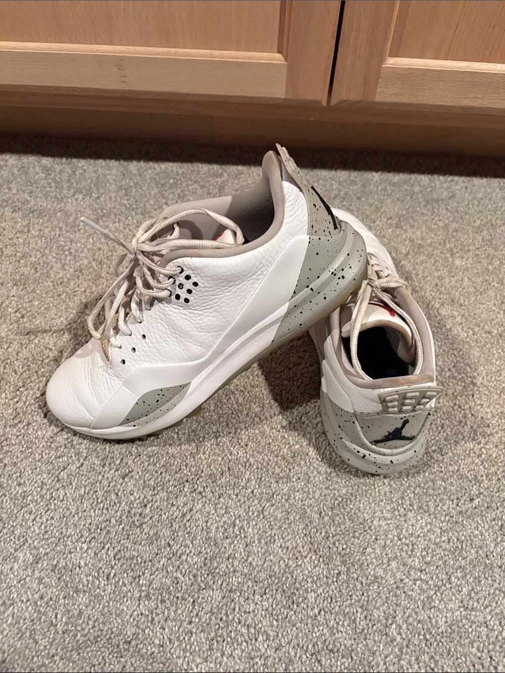 Jordan Low Top Sneakers in White and Light Gray